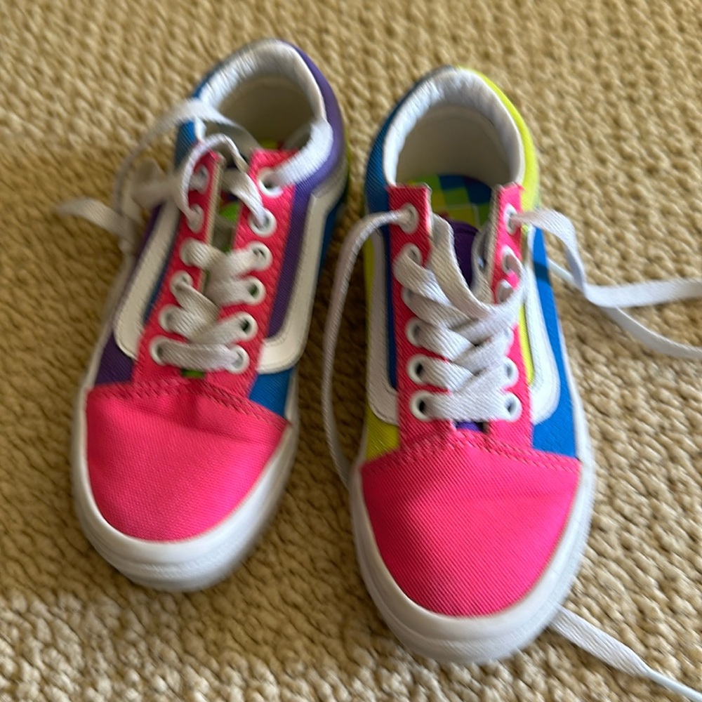 Kids vans sneakers